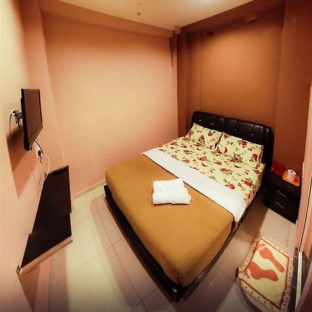 Funky Crib Hotel Куала Лумпур Екстериор снимка